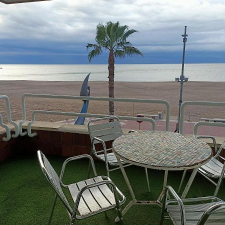Piso Jover Alojamiento Para Mayores De 25 Anos !! Lloret de Mar Zewnętrze zdjęcie